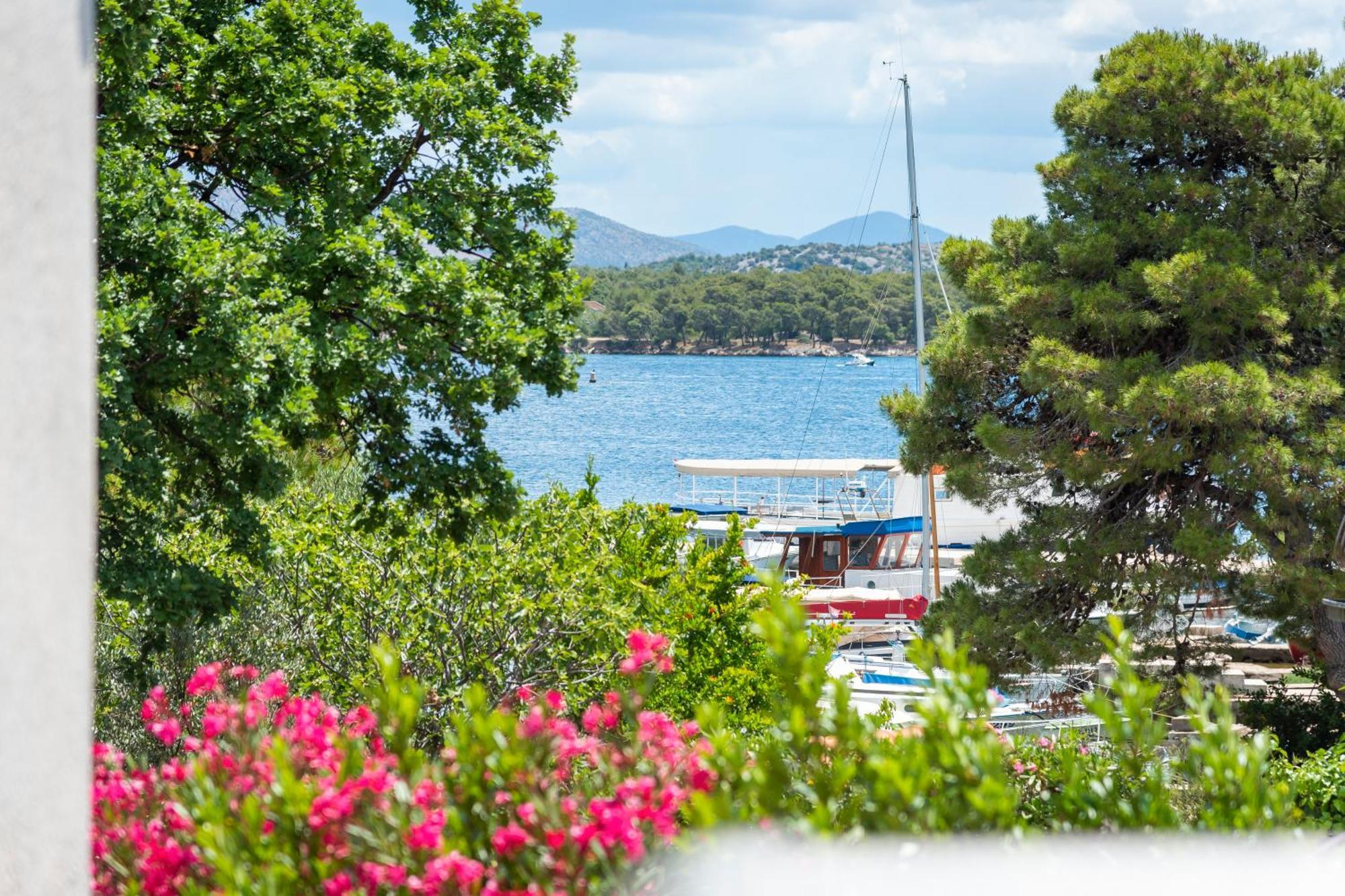 Jadrija Bay Apartment Sibenik Exterior photo